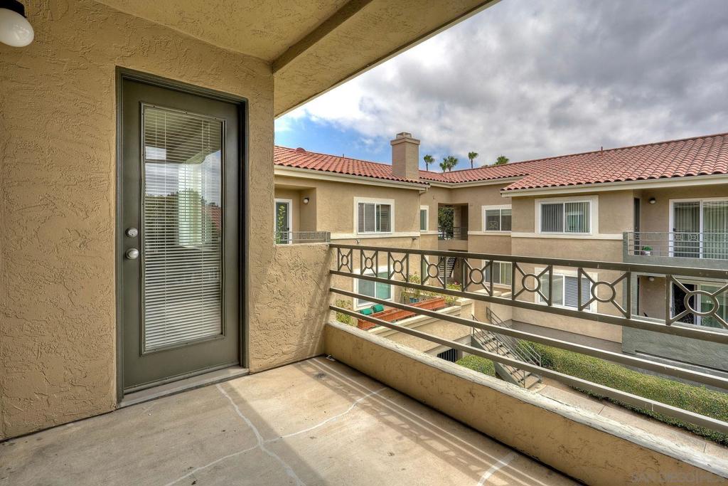7425 Charmant - photo 12