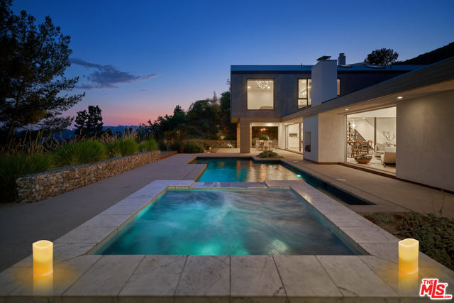 6342 Innsdale Drive, Los Angeles CA: https://media.crmls.org/mediaz/98d242de-f964-42a6-9b73-93bb9f8e3bfe.jpg