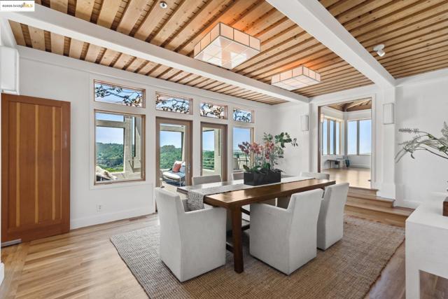 12688 Brookpark Road, Oakland CA: https://media.crmls.org/mediaz/98d2ed65-d429-49be-a5d3-a336051e0ba8.jpg
