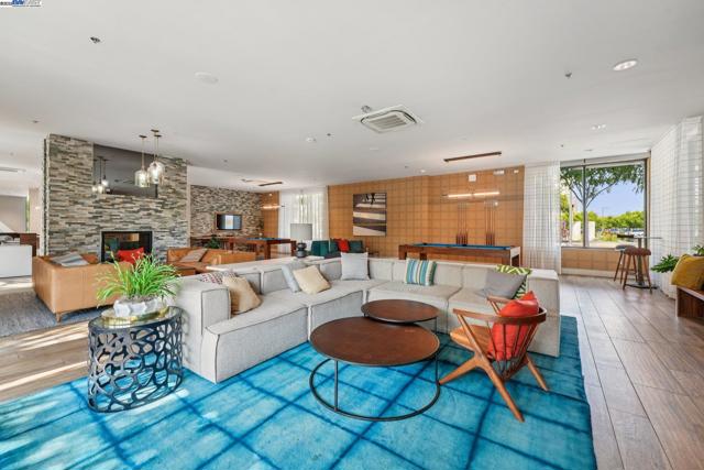 5860 Midnight Place, Dublin CA: https://media.crmls.org/mediaz/98d348e7-6c4f-4a06-8b68-b2bf090accf8.jpg