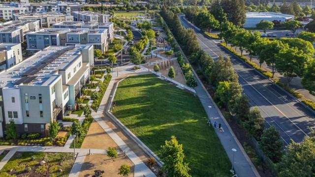 6803 Vector Court, San Jose CA: https://media.crmls.org/mediaz/98d4d437-97d9-4753-a1cc-f2744247da26.jpg