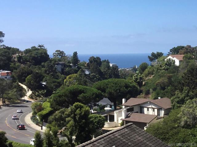 1935 Nautilus St, La Jolla CA: https://media.crmls.org/mediaz/98d7489d-b3c4-4403-8490-6bff3aeff7c2.jpg