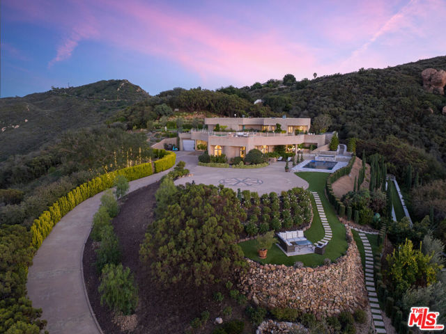 Drew Fenton | 415 Stunt Road Calabasas CA | MLS: 7285936