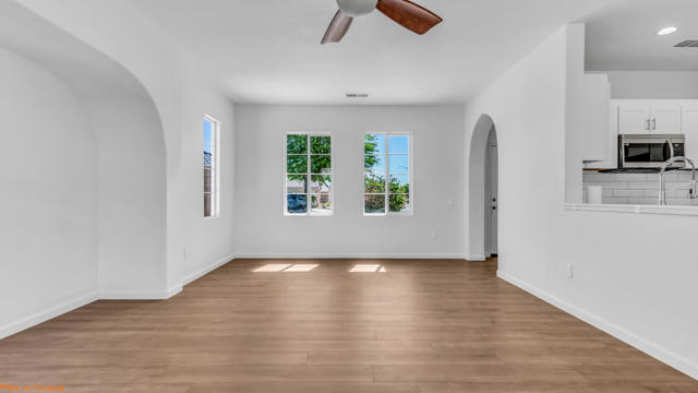 83628 Serpentine Way, Coachella CA: https://media.crmls.org/mediaz/98d7dee2-636b-4c2a-bbab-0bd5c4034ad2.jpg