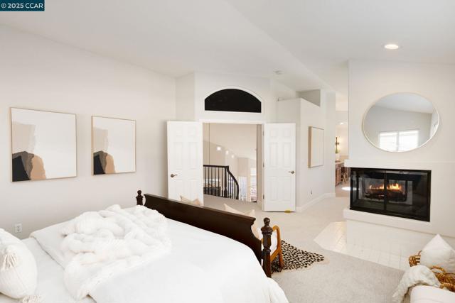 508 Zenith Ridge Dr, Danville CA: https://media.crmls.org/mediaz/98d87d83-3ea6-4d8b-acfa-552be85b7cea.jpg
