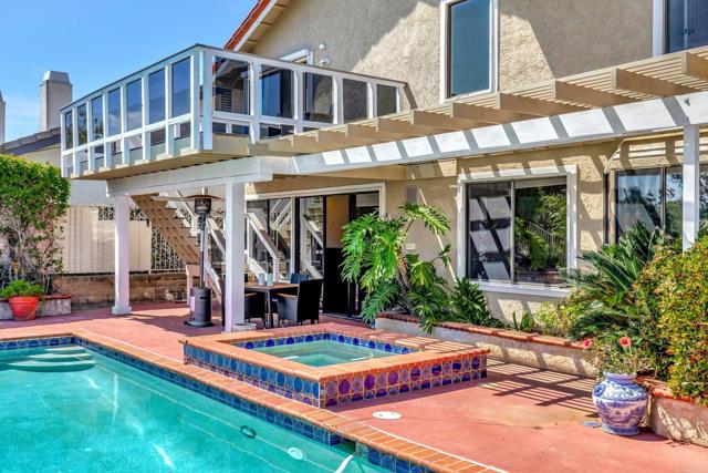 1211 Countrywood Lane, Vista CA: https://media.crmls.org/mediaz/98d8b7d3-fa0a-4bbf-890b-1f329256574c.jpg