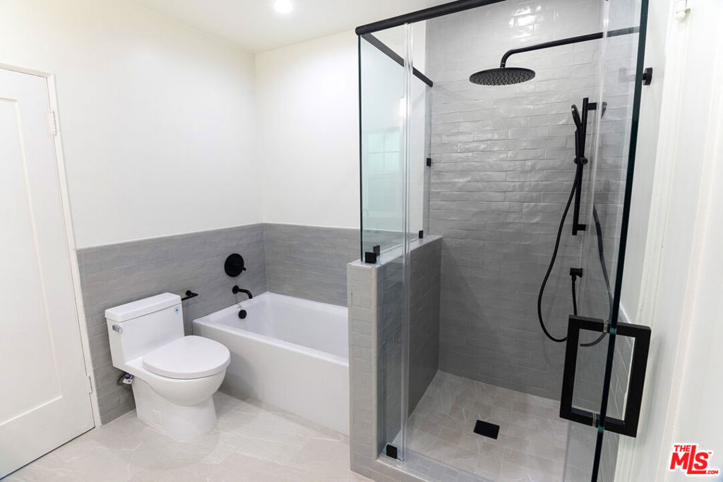 MLS #25499853 image #30