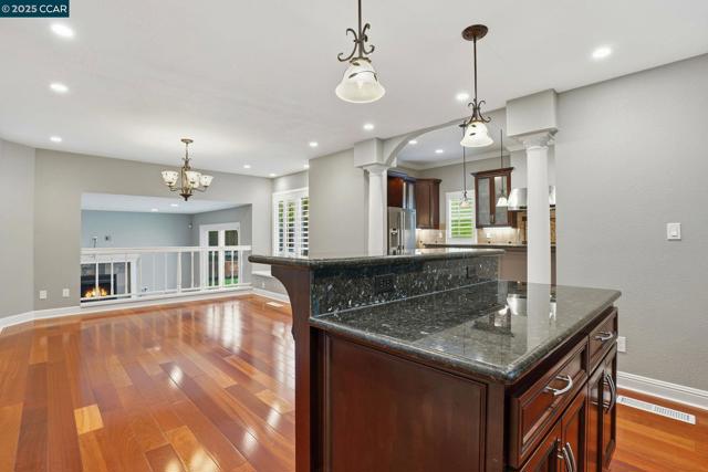 3025 Sunflower Dr, Antioch CA: https://media.crmls.org/mediaz/98db6a4b-c726-4462-8faa-29e435354681.jpg