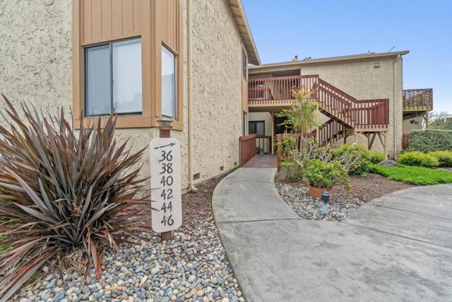 40 Seacliff Drive, Seacliff CA: https://media.crmls.org/mediaz/98db85ba-cdc3-433c-888b-42ec3fa02b29.jpg