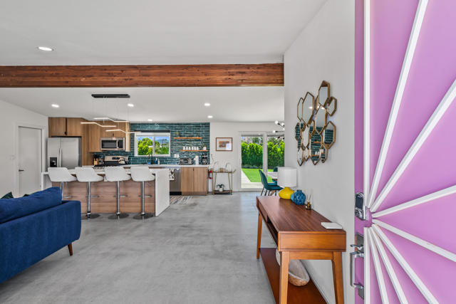 835 Rosa Parks Road, Palm Springs CA: https://media.crmls.org/mediaz/98dbc23e-3bb0-4595-b8fe-774bc5ad3fd9.jpg