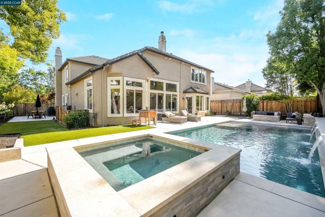 139 Shelterwood Ln, Danville CA: https://media.crmls.org/mediaz/98dca169-f288-47b6-960b-125c05171250.jpg