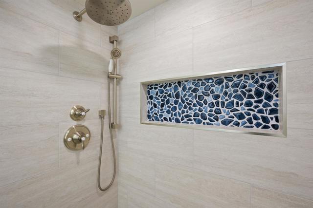 1820 Avenida del Mundo, Coronado CA: https://media.crmls.org/mediaz/98dd487a-652d-453a-8011-8be3b887e45d.jpg