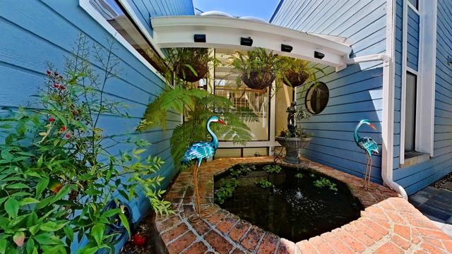 2618 Unicornio Street, Carlsbad CA: https://media.crmls.org/mediaz/98e123e9-8d3f-4377-9961-3db69426bcfb.jpg