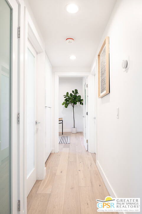 717 N ORLANDO Avenue, Los Angeles CA: https://media.crmls.org/mediaz/98e3a98d-2c03-4647-b7d6-a8ddd12a1a92.jpg