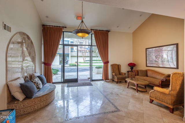 Detail Gallery Image 28 of 30 For 4041 via Marisol #210,  Los Angeles,  CA 90042 - 2 Beds | 2 Baths