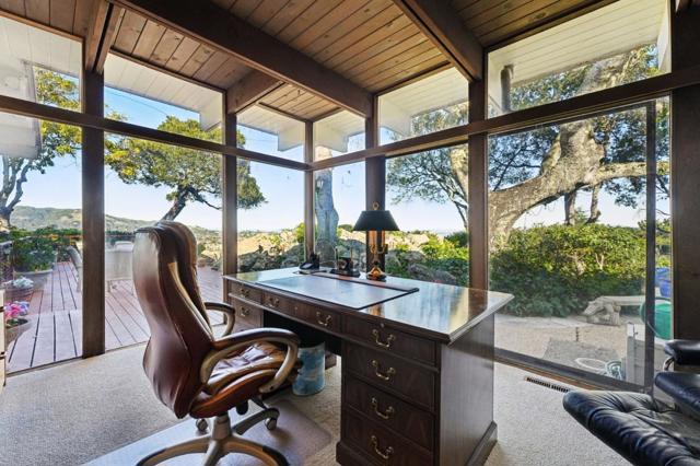 25 Oakhurst Road, San Rafael CA: https://media.crmls.org/mediaz/98e5d40a-0598-4986-941f-84a8222cae3e.jpg
