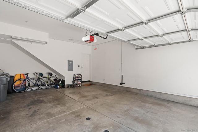13039 Evening Creek Dr S, San Diego CA: https://media.crmls.org/mediaz/98e6a81a-0df7-47a3-be15-2684d77f8a68.jpg