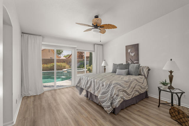 Image 9 of 13 For 81161 Las Colinas Avenue