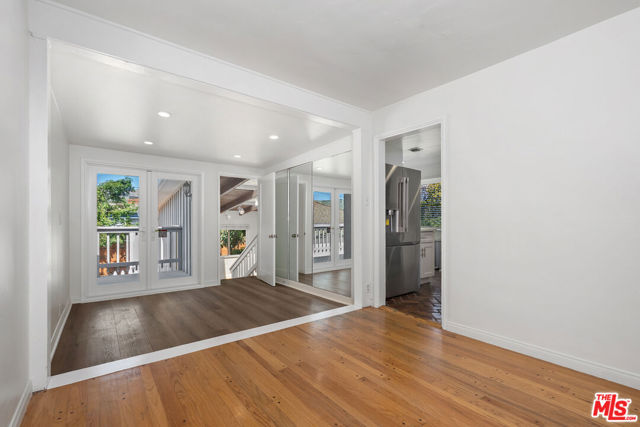 769 Wildomar, Pacific Palisades CA: https://media.crmls.org/mediaz/98e7b545-b5fa-4fdf-8562-5c9569ca241f.jpg
