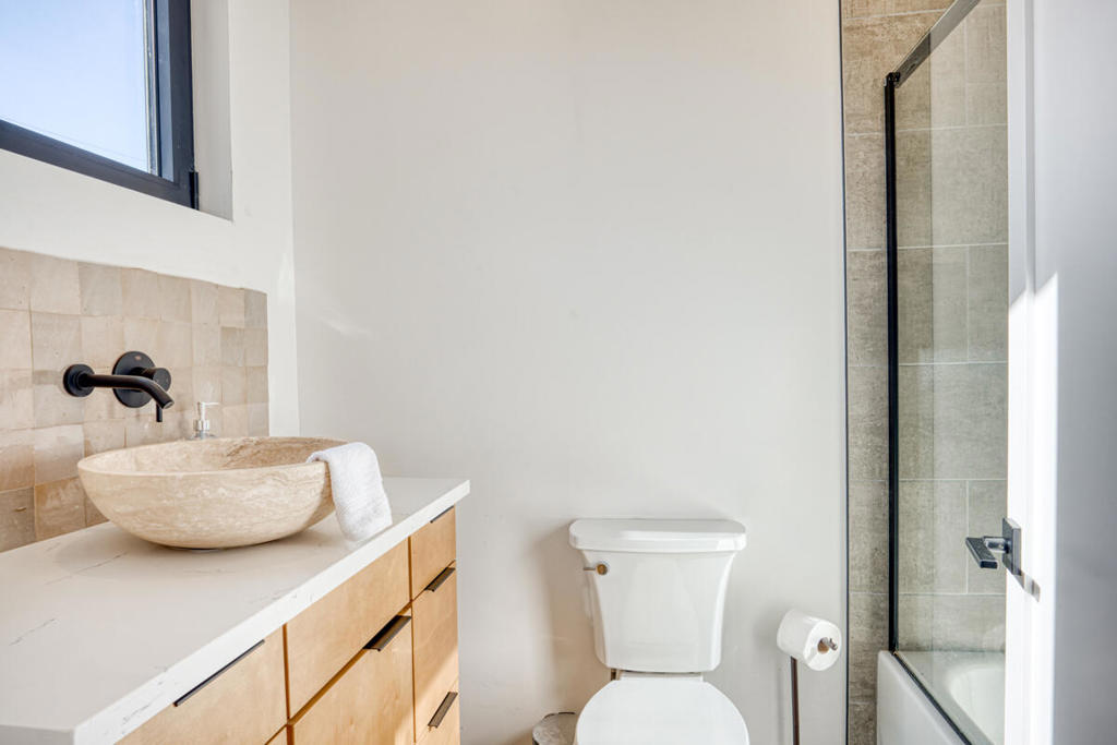 MLS #219139908DA image #17