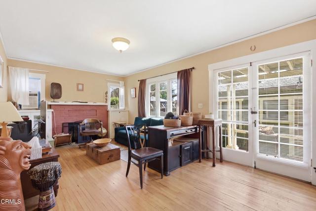 Detail Gallery Image 15 of 19 For 1455 E Villa St, Pasadena,  CA 91106 - 7 Beds | 4/1 Baths