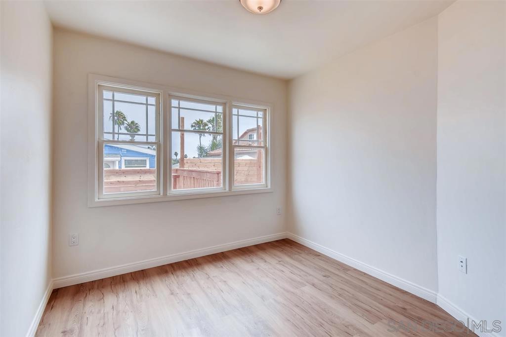 4764 Point Loma Blvd - photo 16