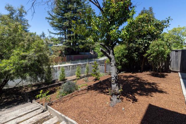 123 Reed Way, Santa Cruz CA: https://media.crmls.org/mediaz/98eabe93-5fc2-4fbc-a24f-022219846aad.jpg