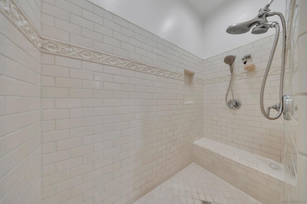 MLS #250027889SD image #19