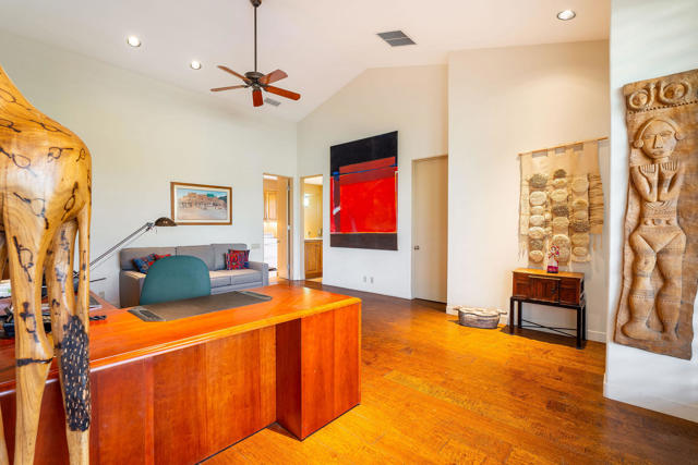 37551 Thompson Road, Rancho Mirage CA: https://media.crmls.org/mediaz/98ebfb0c-0253-4437-a5c9-fa7560c9f4e9.jpg