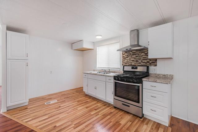 18035 Soledad Canyon Road, Canyon Country CA: https://media.crmls.org/mediaz/98ed3888-236f-4cfd-a98a-d070bf85b3f6.jpg