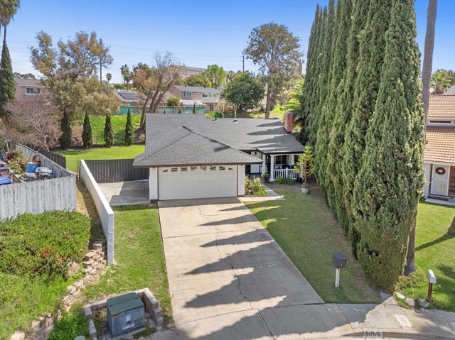 6065 Nancita Ct, San Diego CA: https://media.crmls.org/mediaz/98ef1f8d-eb31-4d8d-aff9-0cfb4911e360.jpg