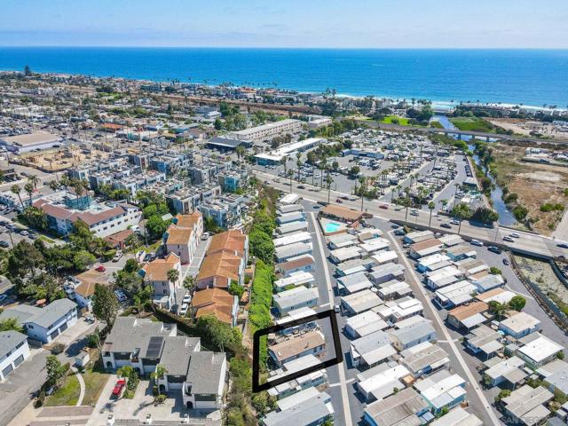 120 Sherri Ln, Oceanside CA: https://media.crmls.org/mediaz/98f024e0-3b6c-49b3-860d-ddece06c23f1.jpg