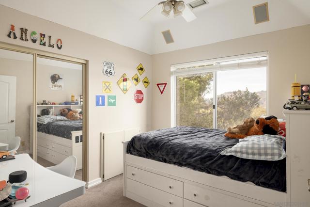 29531 Gordon Hill Road, Valley Center CA: https://media.crmls.org/mediaz/98f0839b-4766-4869-89b4-a0aff0dbc1d0.jpg