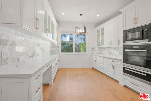 1153 S Clark Drive, Los Angeles CA: https://media.crmls.org/mediaz/98f293f3-a0ac-4b2a-9e57-22cf41e3e8b7.jpg