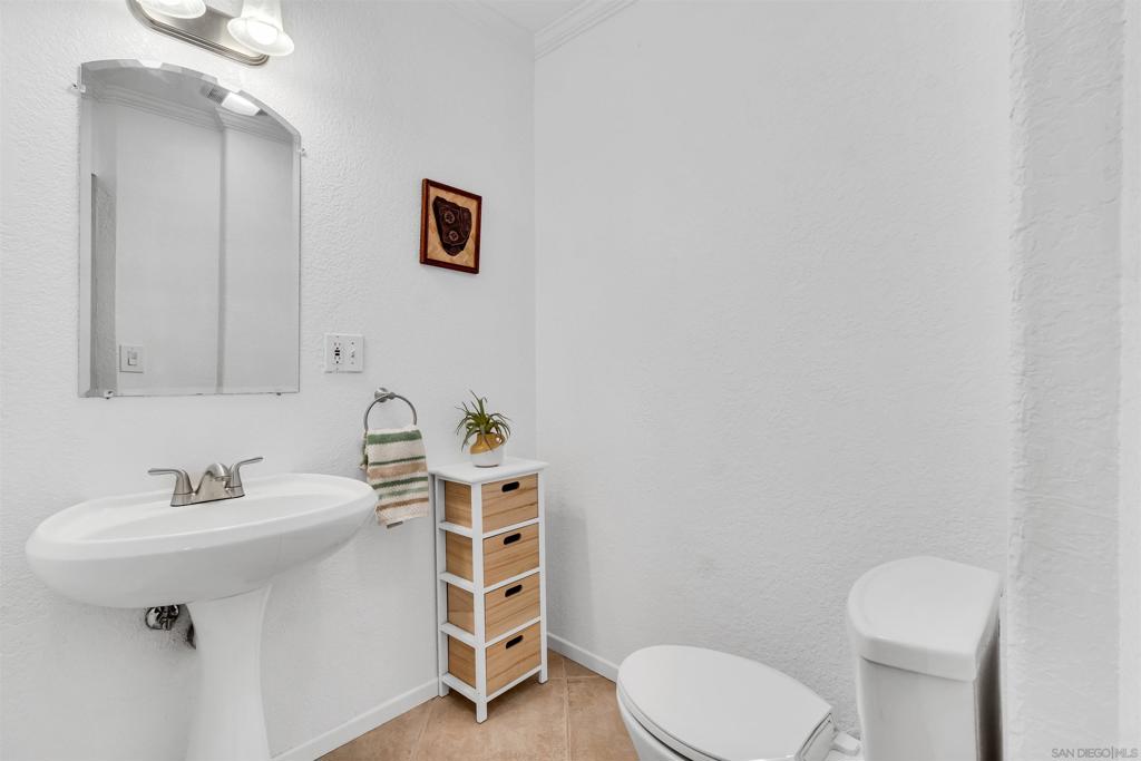 7310 Hamlet Ave. - photo 5