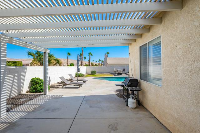 Image 14 of 18 For 68214 Pasada Road