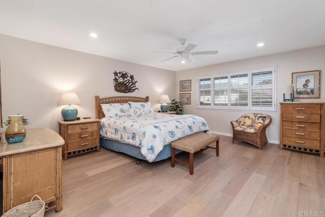 Image 14 of 37 For 857 Beachfront  C