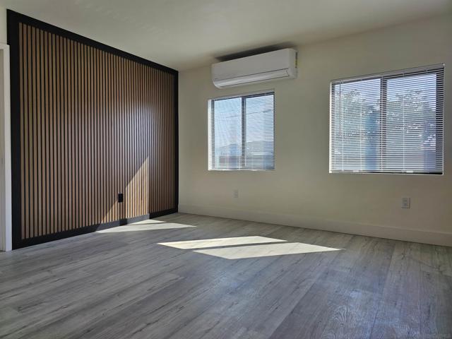 Image 12 of 56 For 1846 Klauber Avenue