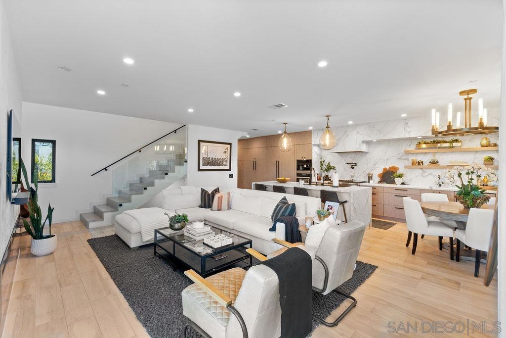 3301 Lincoln - photo 2