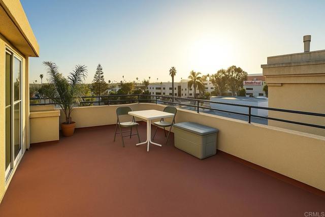 Detail Gallery Image 22 of 23 For 12130 Ohio Ave #302,  Los Angeles,  CA 90025 - 3 Beds | 3/1 Baths