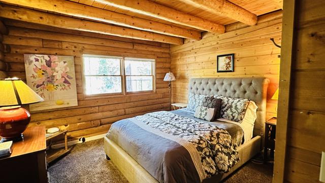 53341 Sherman Drive, Idyllwild CA: https://media.crmls.org/mediaz/98f5be51-4c51-498a-9332-811758288029.jpg