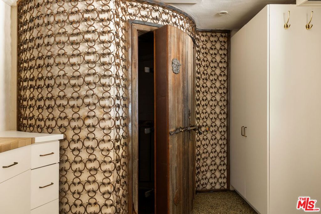 MLS #26835707 image #51