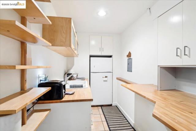 342 El Toyonal, Orinda CA: https://media.crmls.org/mediaz/98f8ee82-5c81-4d54-abc4-f45313b26cbd.jpg
