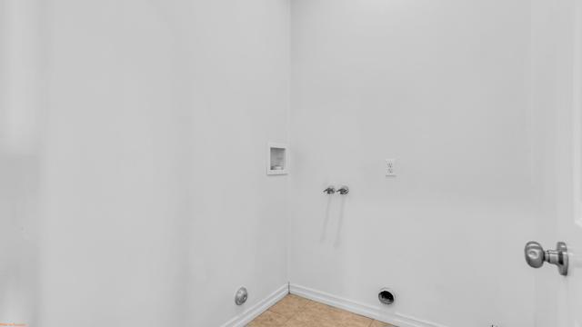 Image 31 of 39 For 12454 Via Loreto