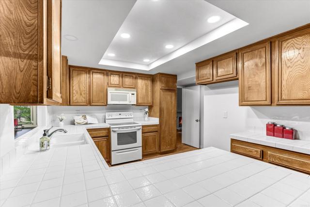 Detail Gallery Image 17 of 42 For 805 Plaza Mar, Chula Vista,  CA 91910 - 4 Beds | 2/1 Baths