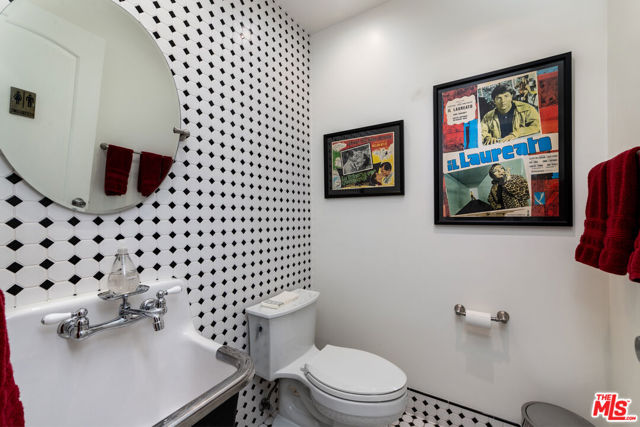8328 Kirkwood Drive, Los Angeles CA: https://media.crmls.org/mediaz/98f9ce5d-7ba1-4a50-bde0-fe031297ea89.jpg