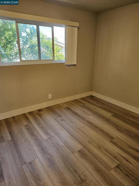 2291 Cuadra Ct, Pinole CA: https://media.crmls.org/mediaz/98f9daaf-e808-4142-86fd-0c3f8e5fde34.jpg