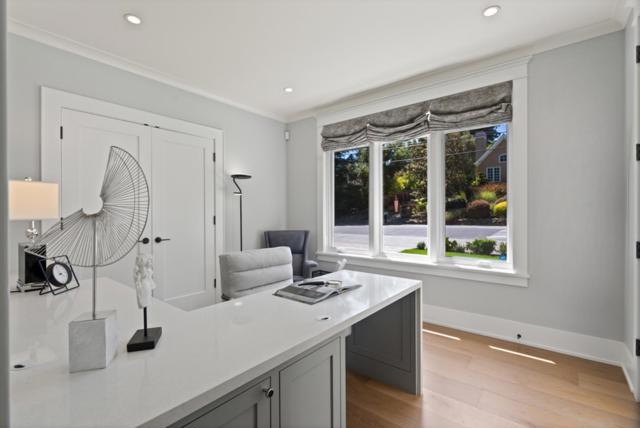 Image 26 of 92 For 1180 Lemon Avenue