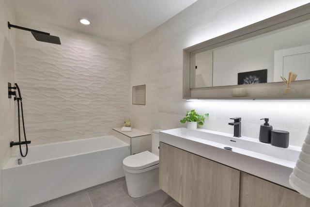 Image 16 of 48 For 2178 Toryglen Way