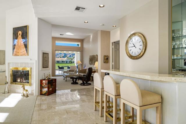 75315 Saint Andrews Court, Indian Wells CA: https://media.crmls.org/mediaz/98fba08d-0313-4532-9813-713b35c85562.jpg